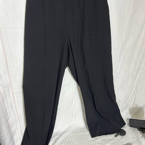 Old Navy, white leg dress pants size 2X - Picture 2 of 4